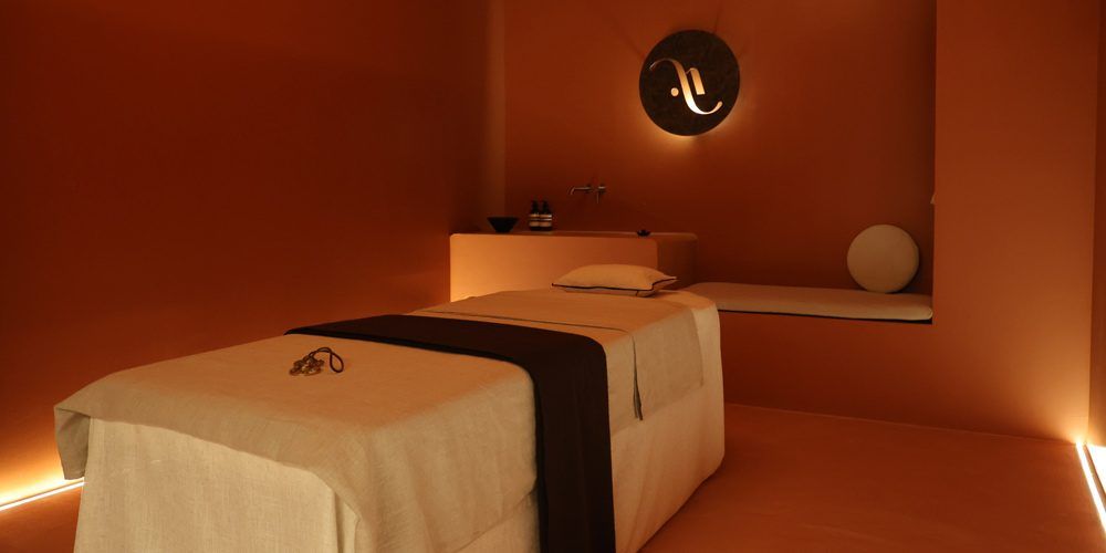 PROYECTO-INTERIORISMO-Y-DECORACIÓN-MARTE-UNIVERSO-DEL-BIENESTAR-CUBIRD-STUDIO-CABINA-DEEP-ROOM-MASAJES